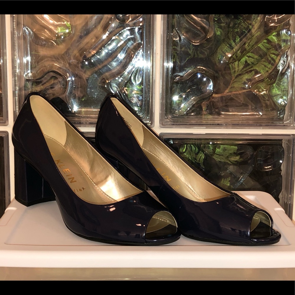 Anne Klein Navy iflex Patent Style Peep toe Pump 9
